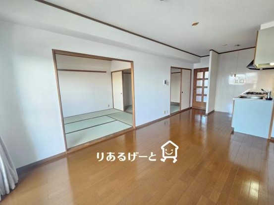 apartment 大阪府摂津市千里丘東４丁目
地図を見る