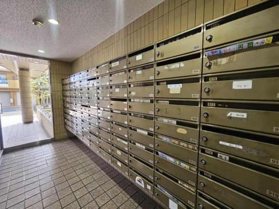 apartment 大阪府摂津市千里丘東４丁目
地図を見る