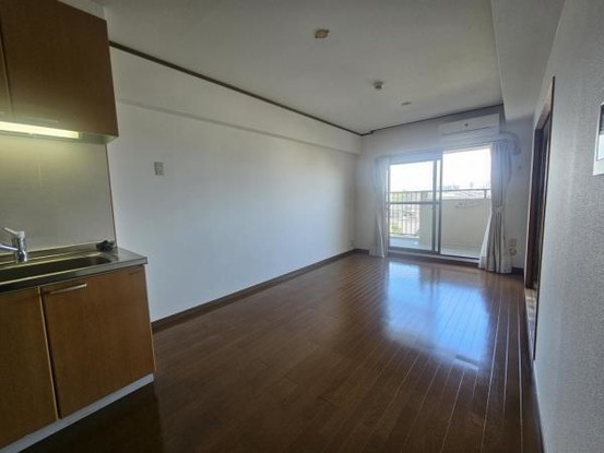 apartment 大阪府摂津市千里丘東４丁目
地図を見る