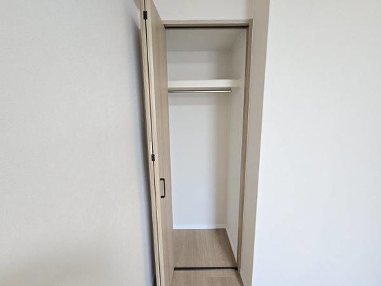 apartment 大阪府東大阪市東石切町５丁目
地図を見る