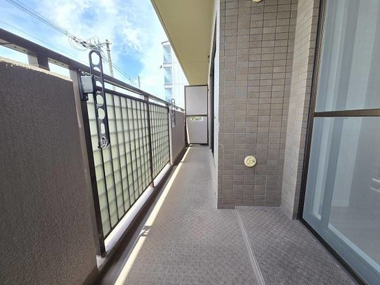 apartment 大阪府東大阪市東石切町５丁目
地図を見る