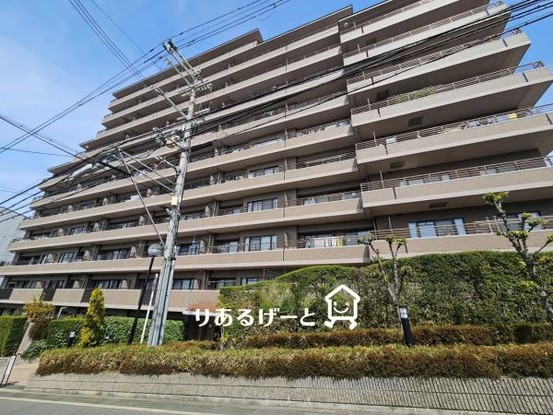 apartment 大阪府東大阪市東石切町５丁目
地図を見る