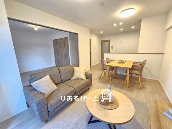 apartment 大阪府摂津市昭和園
地図を見る