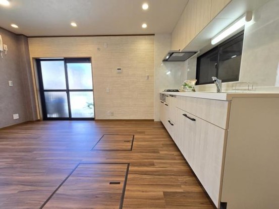 apartment 大阪府大東市灰塚５丁目
地図を見る