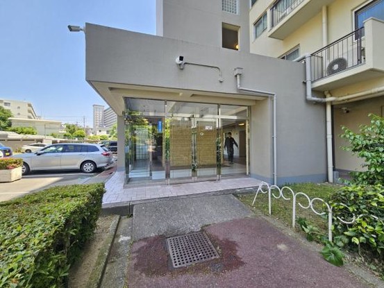 apartment 大阪府吹田市山田西１丁目
地図を見る