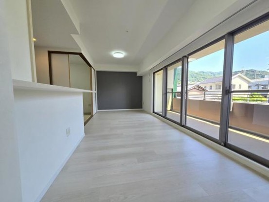 apartment 大阪府東大阪市四条町
地図を見る