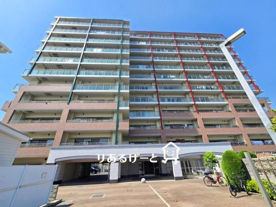 apartment 大阪府東大阪市四条町
地図を見る