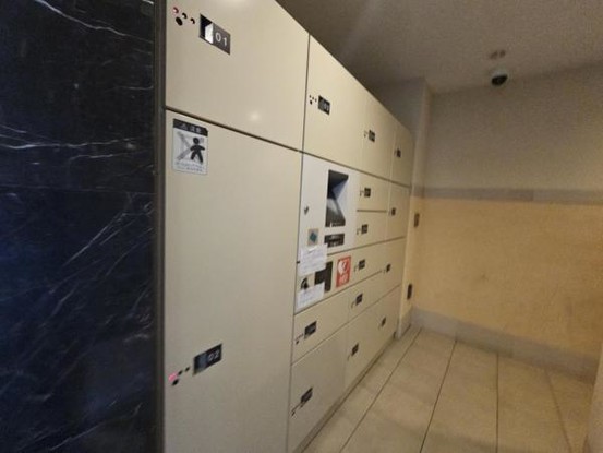 apartment 大阪府東大阪市四条町
地図を見る