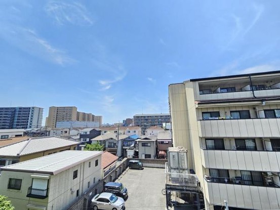 apartment 大阪府東大阪市鴻池町２丁目
地図を見る