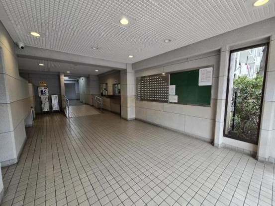 apartment 大阪府東大阪市鴻池町２丁目
地図を見る