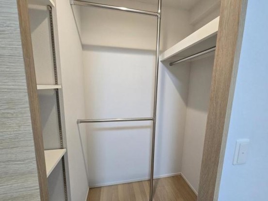 apartment 大阪府東大阪市稲葉１丁目
地図を見る