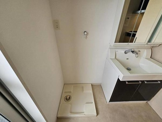 apartment 大阪府大阪市鶴見区茨田大宮３丁目
地図を見る