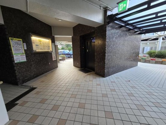 apartment 大阪府吹田市桃山台２丁目
地図を見る