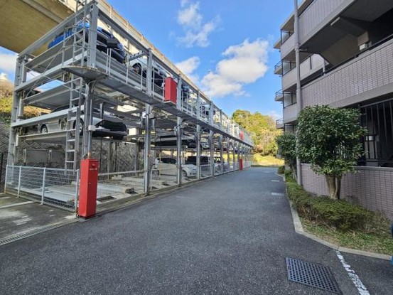 apartment 大阪府吹田市青葉丘北
地図を見る