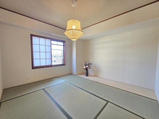 apartment 大阪府吹田市古江台５丁目
地図を見る