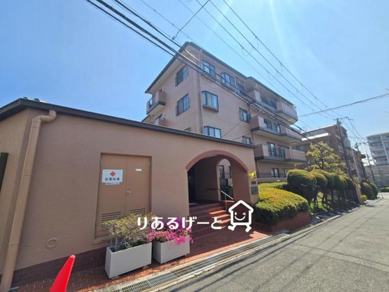 apartment 大阪府吹田市古江台５丁目
地図を見る