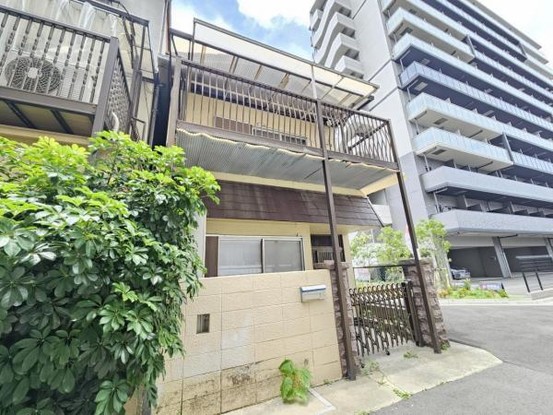 apartment 大阪府東大阪市足代北１丁目
地図を見る