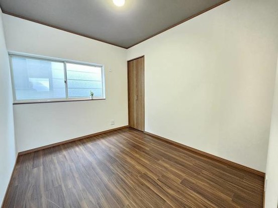 apartment 大阪府門真市大池町
地図を見る