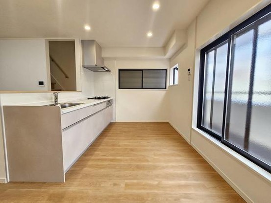 apartment 大阪府東大阪市昭和町
地図を見る