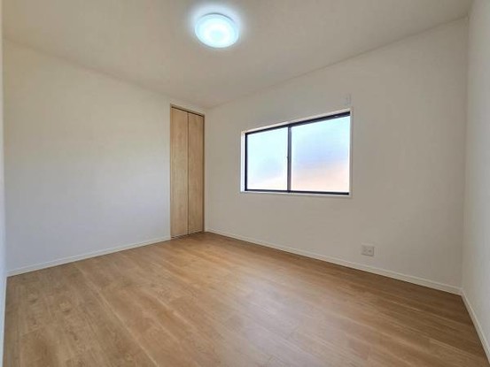 apartment 大阪府東大阪市昭和町
地図を見る