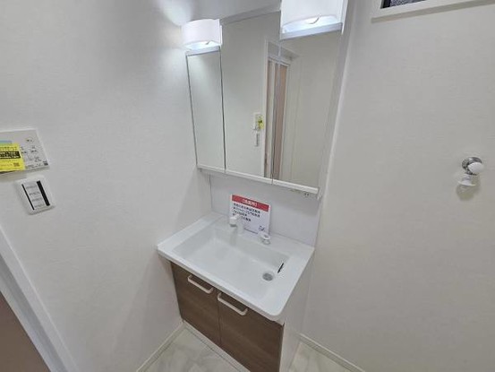 apartment 大阪府東大阪市昭和町
地図を見る