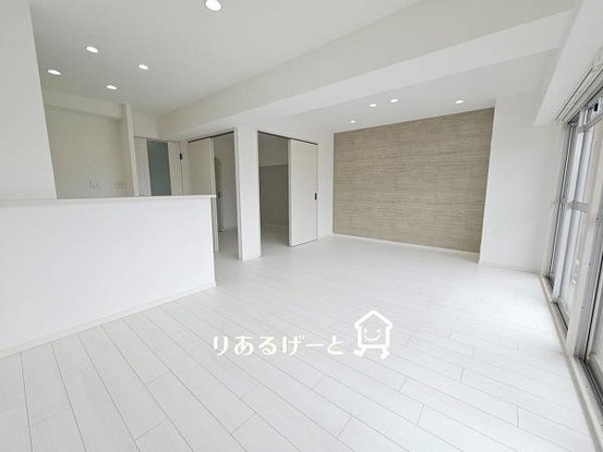 apartment 大阪府吹田市江坂町２丁目
地図を見る