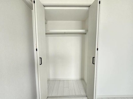 apartment 大阪府吹田市江坂町２丁目
地図を見る