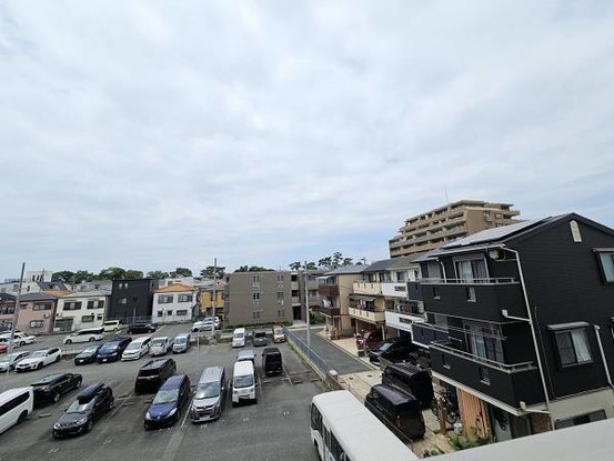 apartment 大阪府吹田市江坂町２丁目
地図を見る