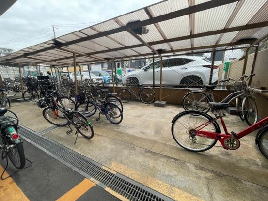 apartment 大阪府吹田市江坂町２丁目
地図を見る