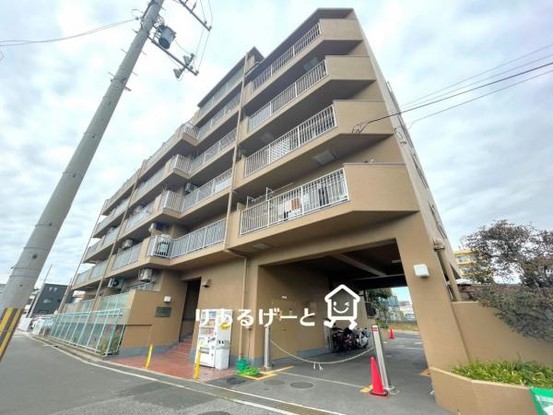 apartment 大阪府吹田市江坂町２丁目
地図を見る