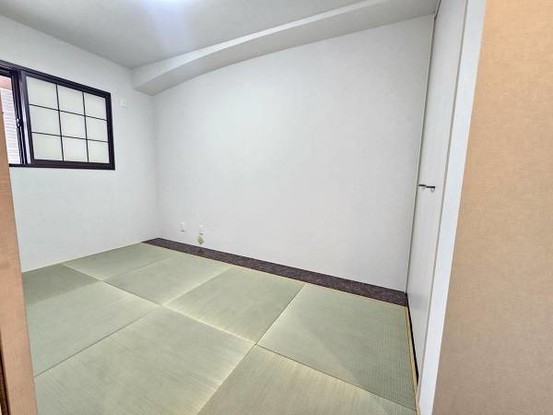 apartment 大阪府大阪市鶴見区諸口４丁目
地図を見る