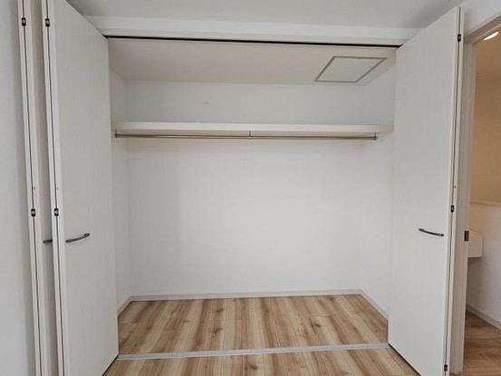 apartment 大阪府大阪市鶴見区諸口４丁目
地図を見る