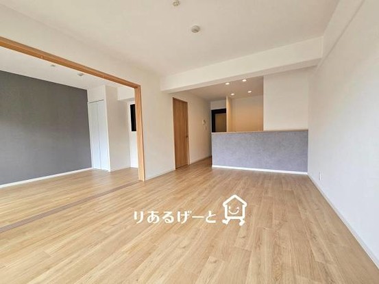apartment 大阪府守口市桃町
地図を見る