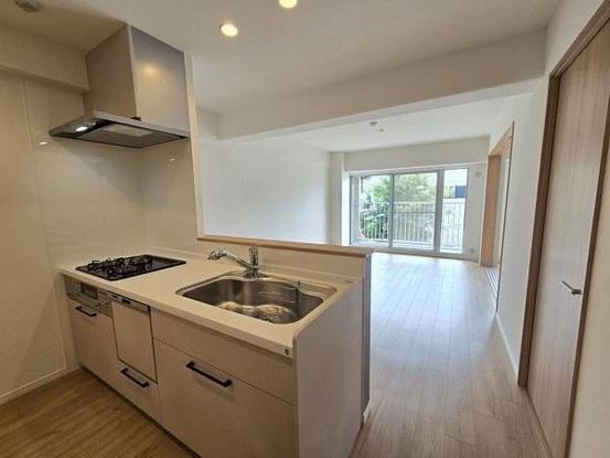 apartment 大阪府守口市桃町
地図を見る