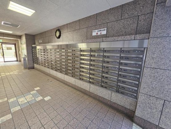 apartment 大阪府東大阪市西岩田３丁目
地図を見る