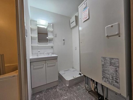apartment 大阪府東大阪市西岩田３丁目
地図を見る