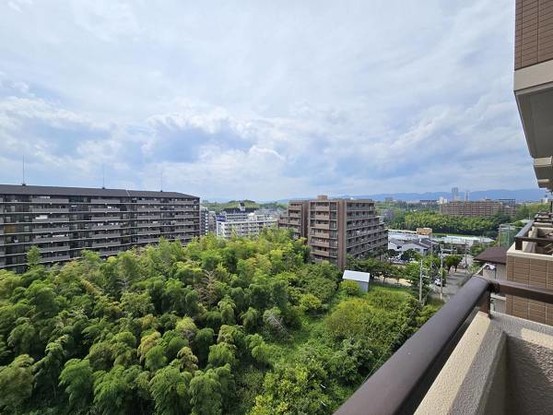 apartment 大阪府吹田市春日４丁目
地図を見る