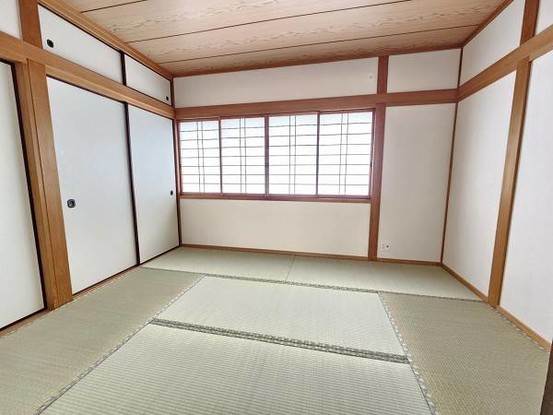 apartment 大阪府東大阪市東鴻池町４丁目
地図を見る