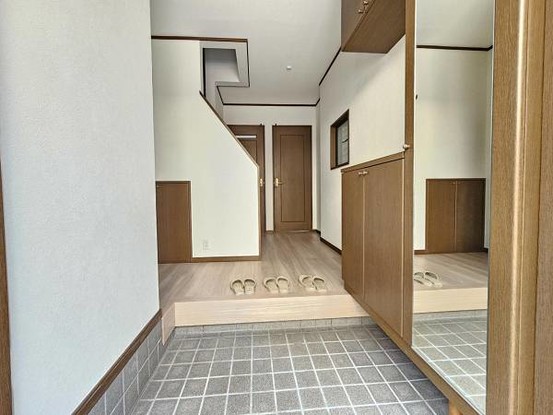 apartment 大阪府東大阪市東鴻池町４丁目
地図を見る