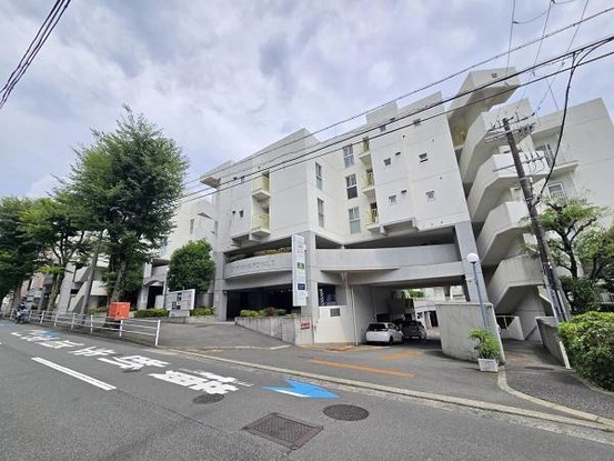 apartment 大阪府吹田市千里山西４丁目
地図を見る
