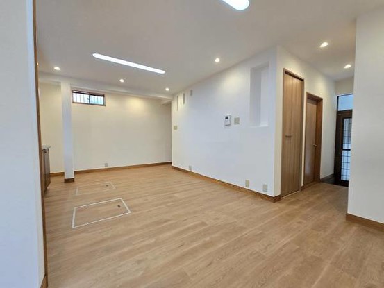 detached 大阪府吹田市千里山西１丁目
地図を見る