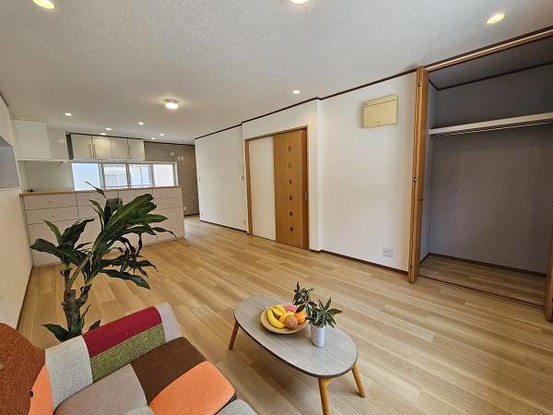 apartment 大阪府東大阪市御厨東２丁目
地図を見る