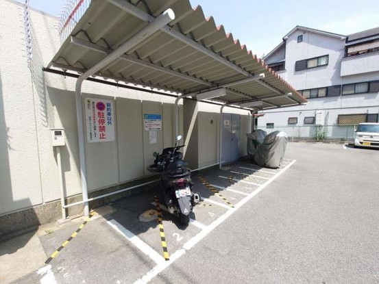 apartment 大阪府摂津市新在家２丁目
地図を見る
