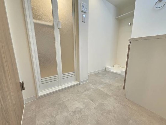 apartment 大阪府摂津市昭和園
地図を見る