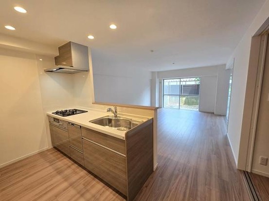 apartment 大阪府摂津市昭和園
地図を見る
