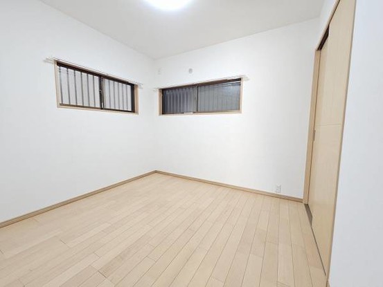 apartment 大阪府東大阪市吉松２丁目
地図を見る