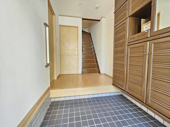 apartment 大阪府東大阪市吉松２丁目
地図を見る