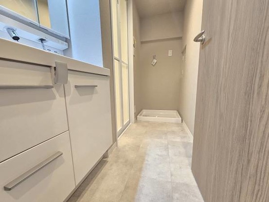 apartment 大阪府摂津市昭和園
地図を見る