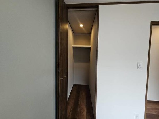 apartment 大阪府大阪市鶴見区諸口１丁目
地図を見る