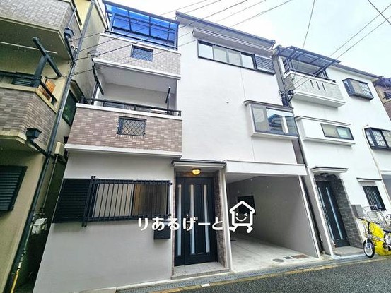 apartment 大阪府大阪市鶴見区諸口１丁目
地図を見る